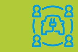 Die Darstellung eines Autos, in dessen Innerem ein Stromstecker hochragt, und das von mehreren Personen umgeben ist, die durch einen Kreis miteinander verbunden sind.